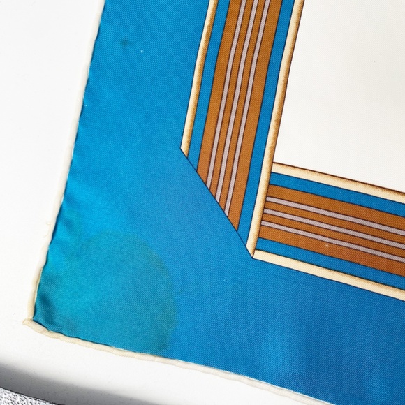 Celine Vintage 100% Silk Large Teal Bridle Horse Saddle Equestrian Scarf - Picture 8 of 14